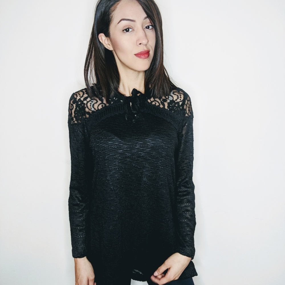 NWT Petite Black Long Sleeve Shirt with Lace - Picture 1 of 6